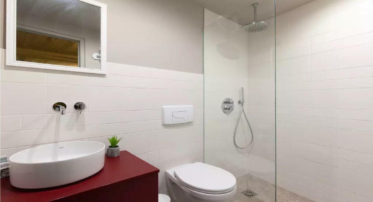 2 Bedrooms 2 Bathrooms Apartment In Old Antibes Exterior foto
